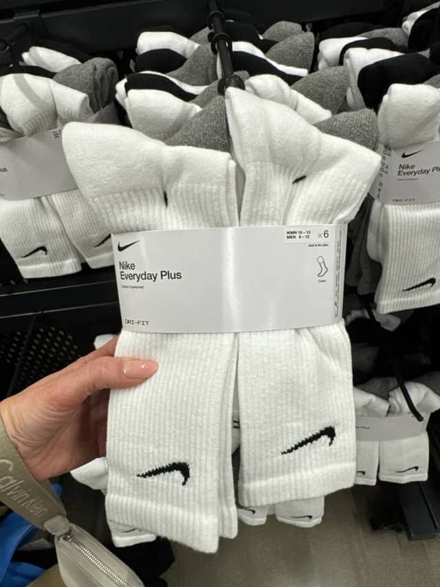 Set de calcetas Nike Everyday Plus por $10 en lugar de $20 - de nuestros recorridos de compras