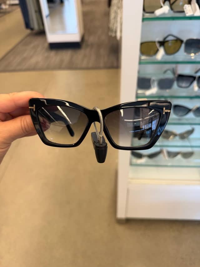 Lentes de sol Tom Ford por $180 en lugar de $500 - de nuestros recorridos de compras