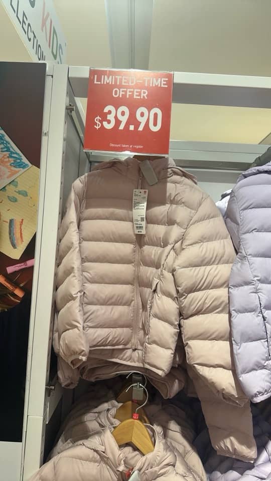 Jaquetas de pluma infantis da Uniqlo em Limited-Time Offer - $39.90