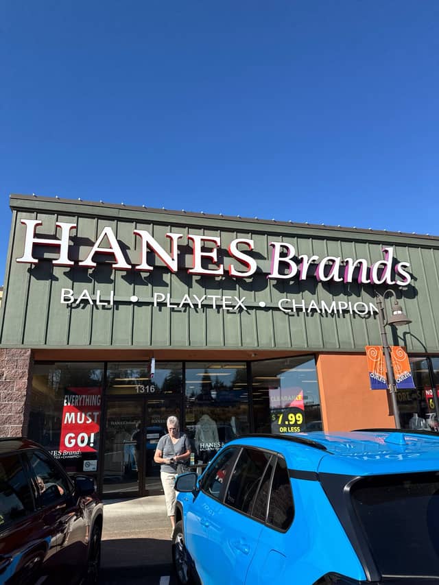 Hanes Outlet