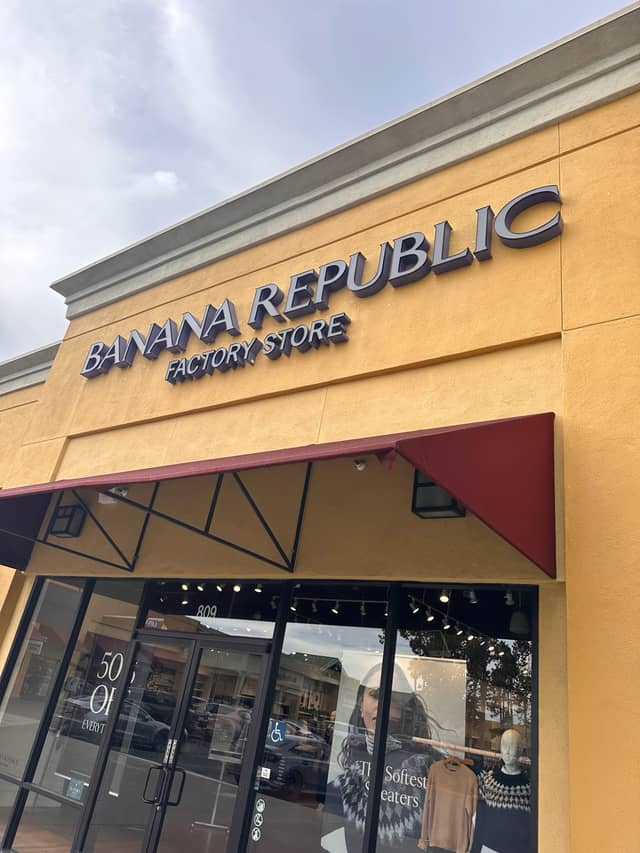 Banana Republic Factory