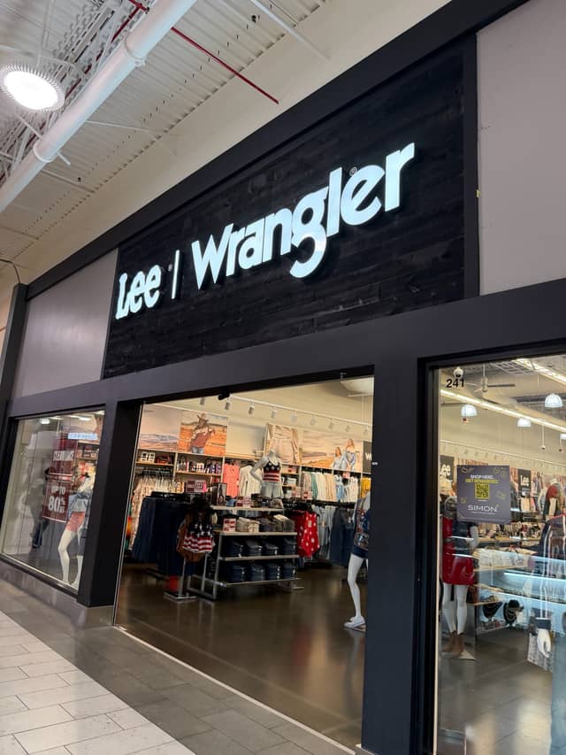 Lee Wrangler Clearance Center