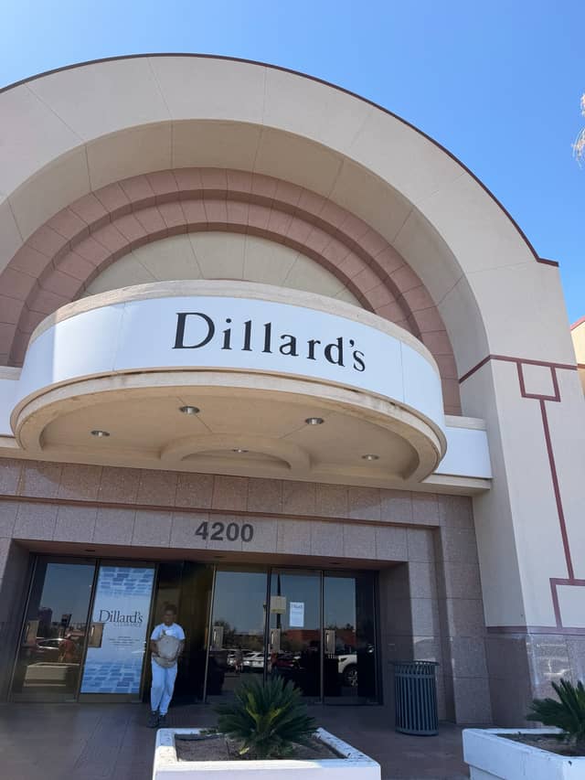 Dillard's