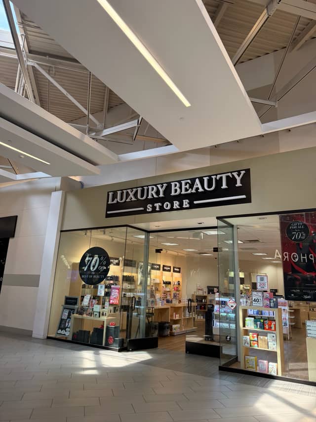 Luxury Beauty Store