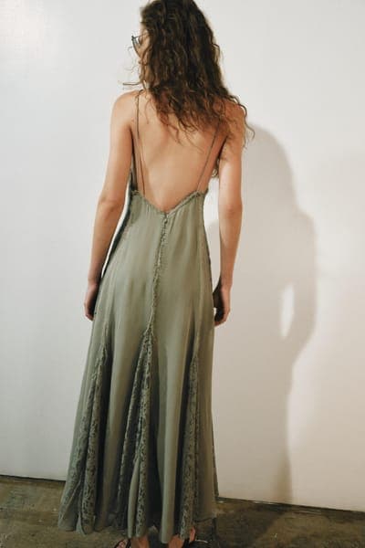Платье с вышивкой ZW Collection 4