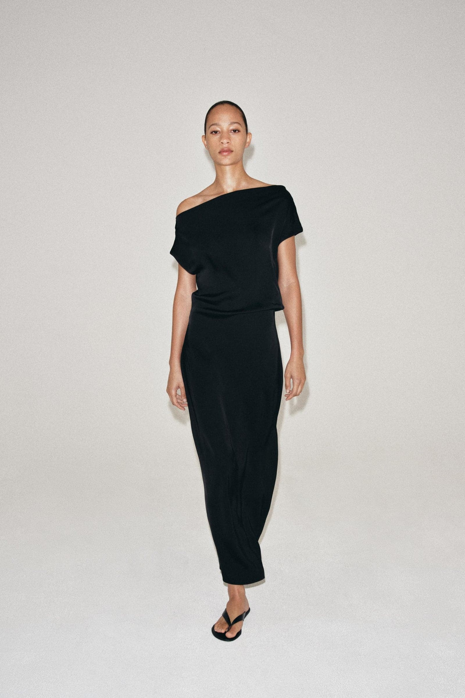 Асимметричное атласное платье ZW Collection