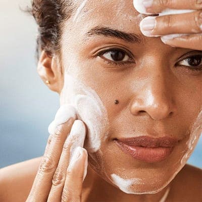 La Mer — Очищающая пенка The Essence Foaming Cleanser 4