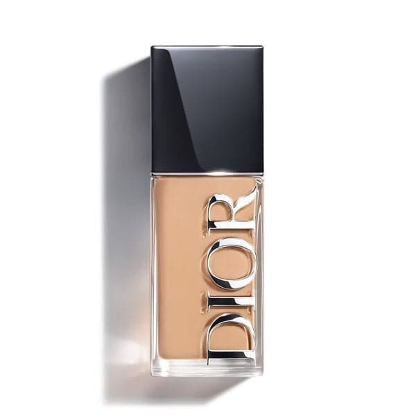 Dior — Тональный крем Forever Skin Glow