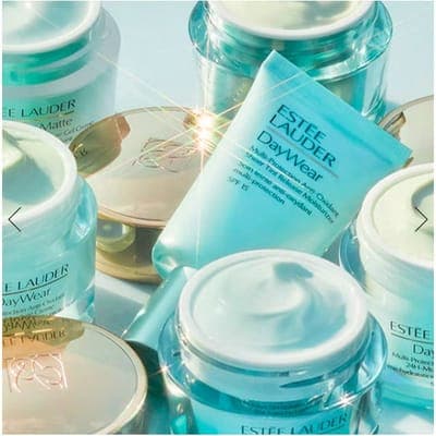 Estée Lauder — Увлажняющий крем DayWear с лёгким тоном 3