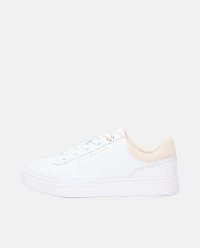 Белые кеды на суле cupsole 2