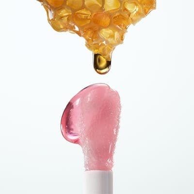 Масло для губ KissKiss Bee Glow с оттенком 2