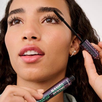 Benefit Cosmetics — Тушь водостойкая BADgal BANG! 3