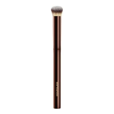 Hourglass — Кисть для консилера Vanish Seamless Finish 1
