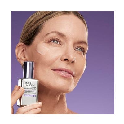 Estée Lauder — Лифтинг-сыворотка Perfectionist Pro Rapid Form 3