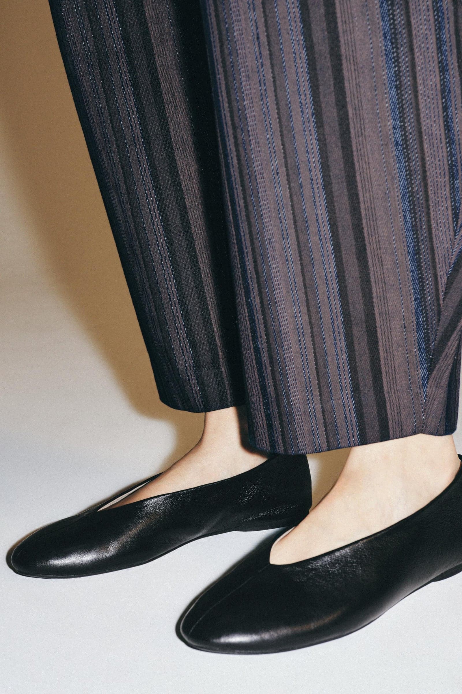 Zara — Балетки кожаные, плоская подошва