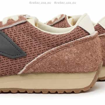 Классические кроссовки New Balance 2