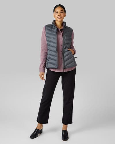 WOMEN'S LIGHTWEIGHT PACKABLE VEST 28