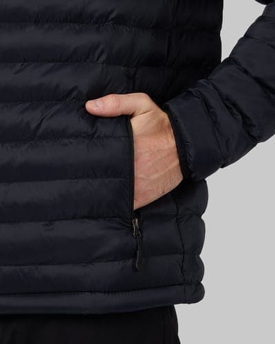 MEN'S LIGHTWEIGHT PACKABLE HOODED JACKET 3