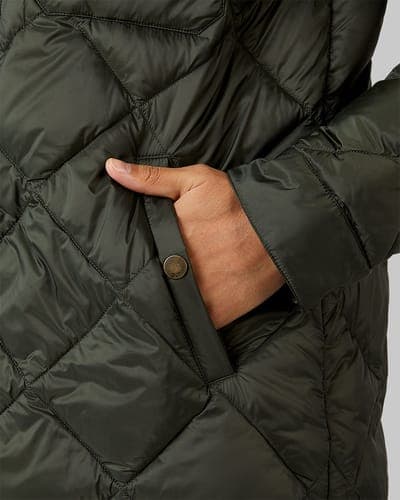 WOMEN'S LIGHTWEIGHT PACKABLE SHIRT JACKET 10