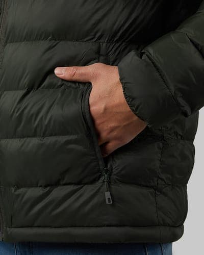 MEN'S HOODED SHERPA-LINED JACKET 9