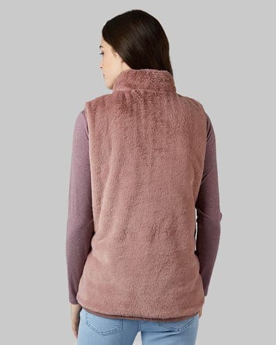 WOMEN'S REVERSIBLE LUXE FUR-LINED VEST 4