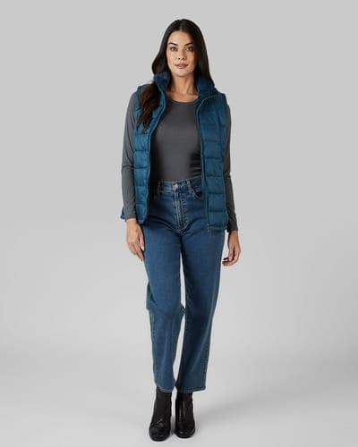 WOMEN'S REVERSIBLE LUXE FUR-LINED VEST 11
