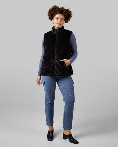 WOMEN'S REVERSIBLE LUXE FUR-LINED VEST 48