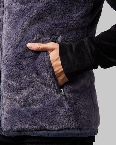 WOMEN'S REVERSIBLE LUXE FUR-LINED VEST 68