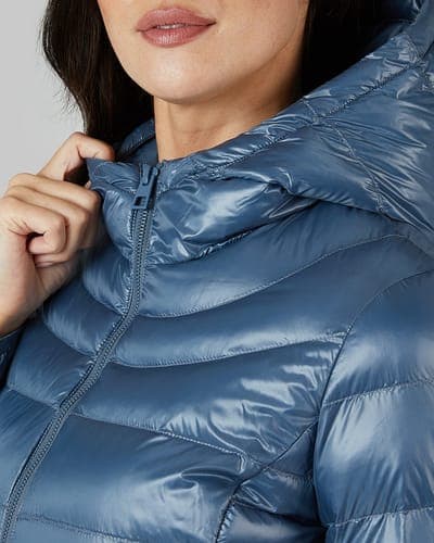 WOMEN'S SHINY HOODED JACKET 14