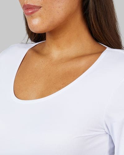 WOMEN'S LIGHTWEIGHT BASELAYER SCOOP TOP 14