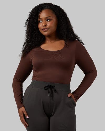 WOMEN'S LIGHTWEIGHT BASELAYER SCOOP TOP 29