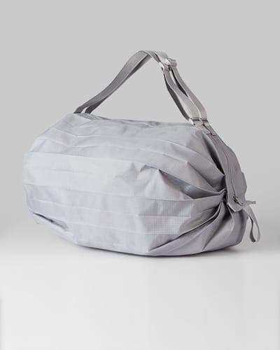 FOLDABLE DUFFEL BAG 1