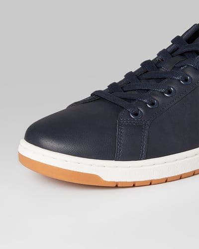 MEN'S EVERYDAY SNEAKERS 5