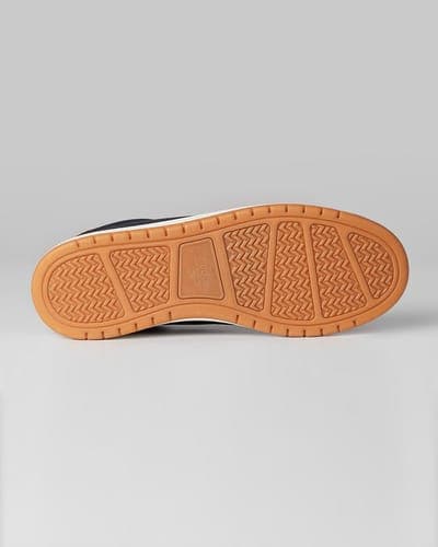 MEN'S EVERYDAY SNEAKERS 6