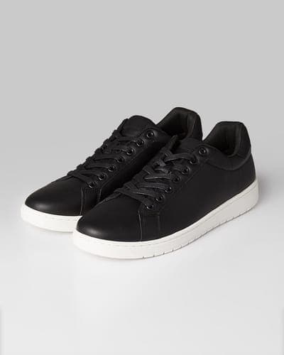 MEN'S EVERYDAY SNEAKERS 20