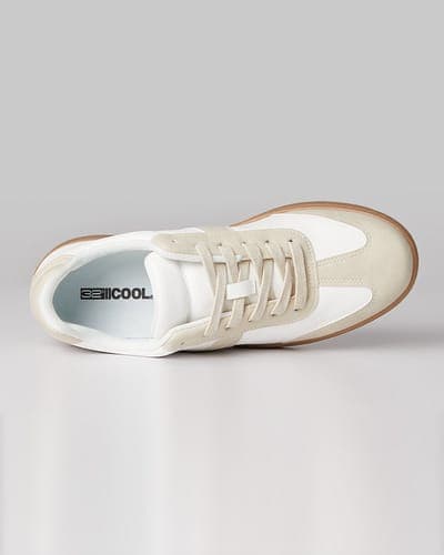 WOMEN'S EVERYDAY SNEAKERS 4