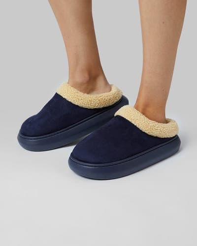 WOMEN'S SHERPA-LINED FAUX SUEDE SLIPPERS 2