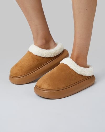 WOMEN'S SHERPA-LINED FAUX SUEDE SLIPPERS 8