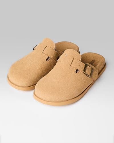 WOMEN'S FAUX SUEDE FUR-LINED CLOGS 1