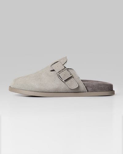 WOMEN'S FAUX SUEDE FUR-LINED CLOGS 8