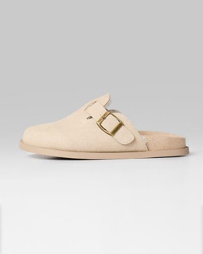WOMEN'S FAUX SUEDE FUR-LINED CLOGS 20