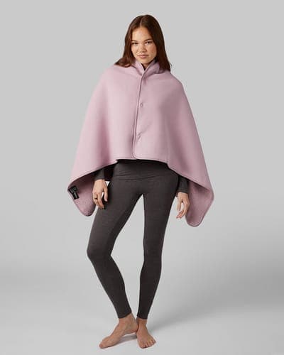 WOMEN'S FLEECE-LINED SHERPA WEARABLE BLANKET 5