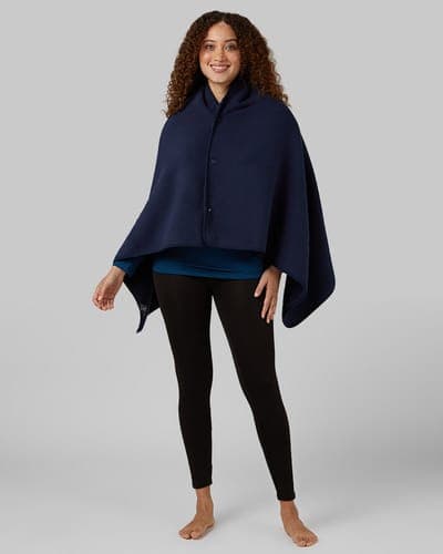 WOMEN'S FLEECE-LINED SHERPA WEARABLE BLANKET 17