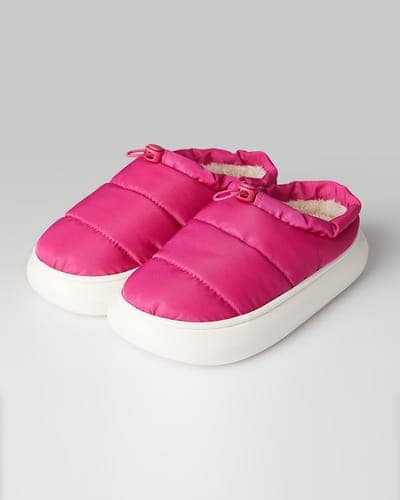 WOMEN'S INDOOR-OUTDOOR PUFFER SLIPPERS 13