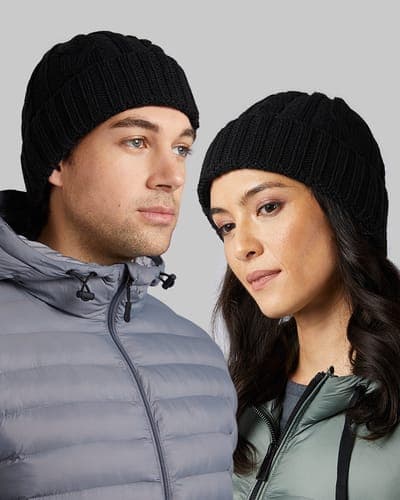 CABLE KNIT BEANIE 18