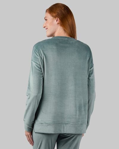 WOMEN'S VELOUR LUXE RIB CREW TOP 11