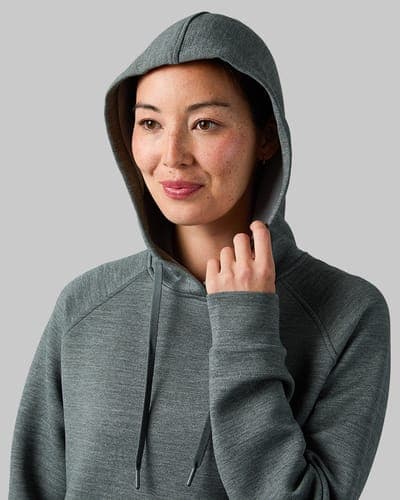 WOMEN'S SWEAT TECH HOODIE 22