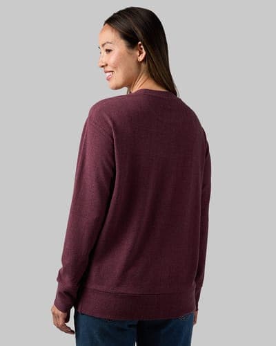 WOMEN'S SOFT SWEATER KNIT CREW TOP 7