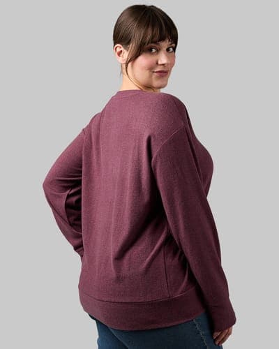 WOMEN'S SOFT SWEATER KNIT CREW TOP 11