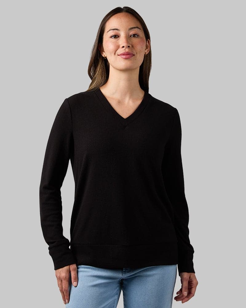 WOMEN'S SOFT SWEATER KNIT VNECK TOP